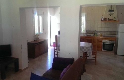 Zahora Casa | Casa con gran abertura jardín sobre la playa, 2 indépdts apartamentos, 8 a 12 pers