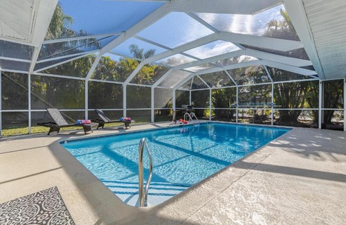 Caloosahatchee Casa | Villa Pipers Paradise - Cape Coral - Roelens Vacations