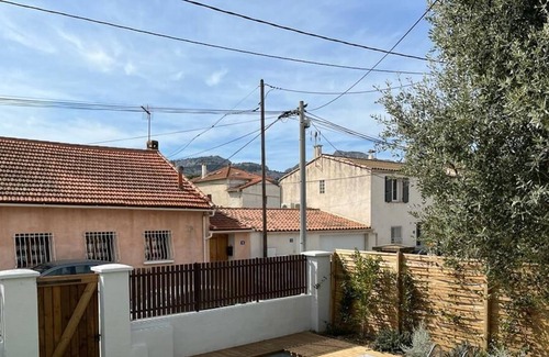 Vielle-Chapelle Casa | Villa Piscine à 10 Minutes de la Mer des Calanques et du Golf
