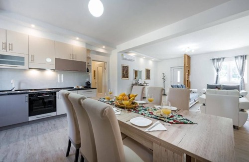 Orasac Villa | Villa Pizzelli