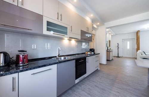 Orasac Villa | Villa Pizzelli