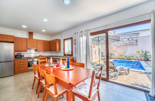 Sa Pobla Chalet De Esquí | Villa Placeta en Mallorca con piscina y barbacoa