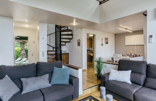 Sant Pere Pescador Villa | Villa "Playa" con piscina compartida y Wi-Fi