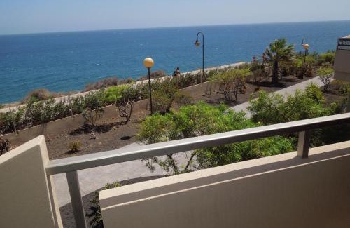 Granadilla de Abona Apartamento | Villa Playa Tejita directly at the sea + beach, 2 pools, sea view, SAT-TV, Wifi