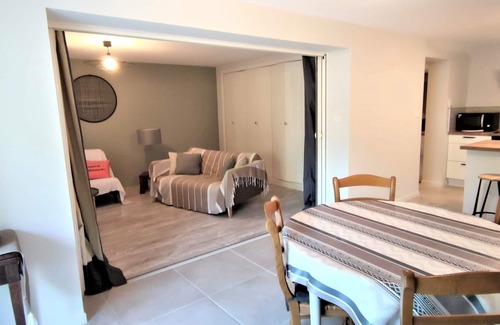 Grand Sud Apartamento | Aix-en-Provence confortable 4 habitaciones PISCINA 8 x 4 con terraza en paz