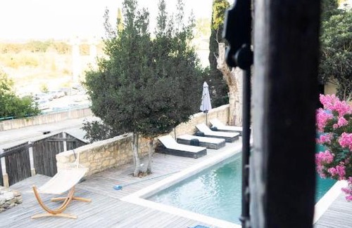 Remoulins Villa | Villa pont du Gard 4 Bedrooms