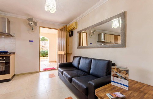 Ta' Bragg Apartamento | Villa & Pool 2 Mellieha Bay Retreat