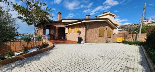 Maminas Villa | Villa “Pool & Sun”
