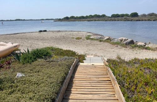 Leucate Villa | Villa Port Leucate pieds dans l eau 6 personnes