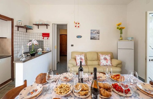 Torre Squillace Casa | Villa Poseidon clima y aparcamiento