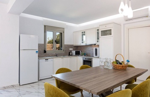 Pagkalochori Villa | Villa Prima - With Private Heated Pool