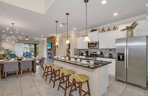 Loughman Casa | Villa! Private Pool & Game Room! Near Disney