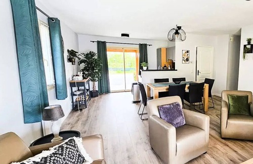 Lanzac Villa | Villa private pool, semi-detached, 1 bathroom 6 persons