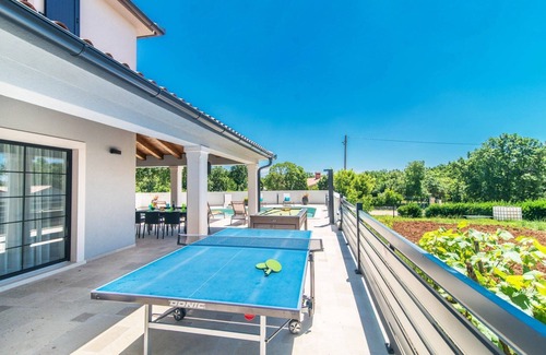 Prodol Villa | Villa Prodol by Villa Plus