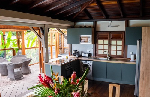 Vieux-Habitants Casa | Ptite Anse-Bungalow-Villa-Habitación con desagüe-Vista al Jardín