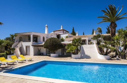 Concelho Villa | 350 m² Villa ∙ 6 habitaciones ∙ 12 personas