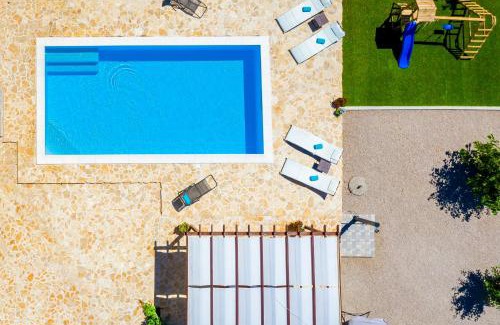 Sibenik Villa | Villa R&B heated pool