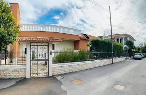 Trani Casa | Villa Raffaele