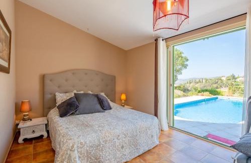 Saint-Raphael Villa | Villa Reves de Rives by Interhome