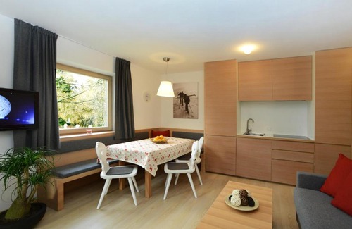 Valle San Silvestro Apartamento | Villa Rienzner
