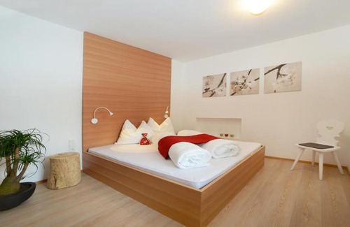Valle San Silvestro Apartamento | Villa Rienzner