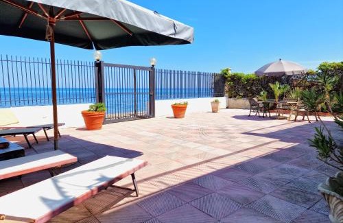 Casteldaccia Apartamento | Villa Rita: seaside flats