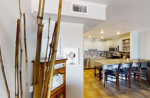 Indialantic Condominio | Villa Riviera Direct Oceanfront, Private balcony/Beach, Heated Pool
