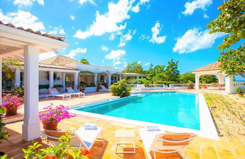 Les Terres Basses Villa | Villa Riviera