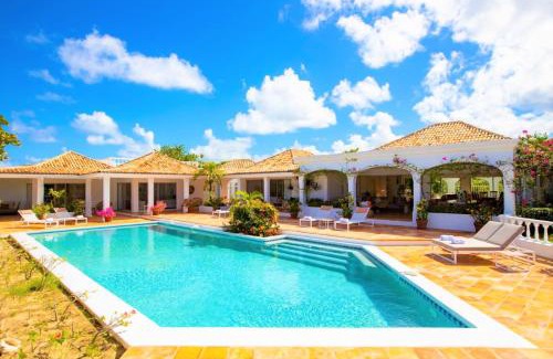 Les Terres Basses Villa | Villa Riviera