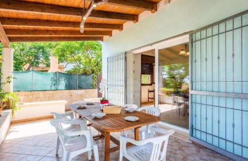 Posto Rosso Casa | Villa Rosa zona Torre San Giovanni