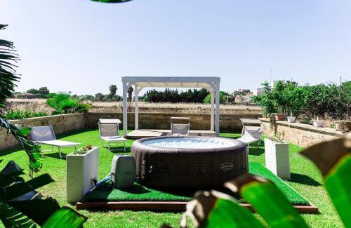 Posto Rosso Casa | Villa Rosa zona Torre San Giovanni