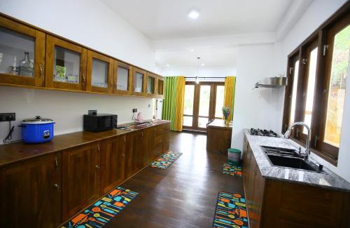 Illukkumbura Casa | Villa Ronalika