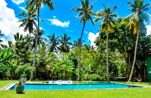 Ambalangoda Villa | Villa Ronnaduwa - lujo con gran jardín (3000m2) + cocina privada y piscina!
