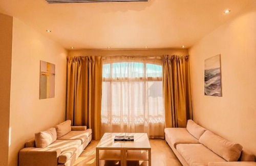 Dubai Casa | Villa Room #1 in Umm Al Sheif