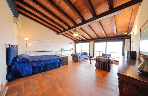 Palermo Casa | Villa Rosa Bianca