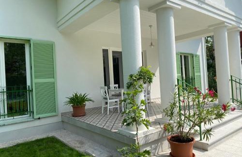 Balatonfured Villa | Villa Rosa Centre