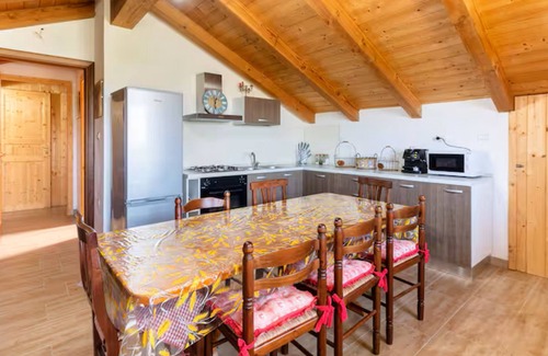 Brindisi Villa | Villa 'Rosa Dei Venti with Pool' con piscina privada, Wi-Fi y aire acondicionado