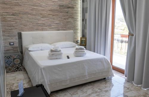 Contursi Terme Cama Y Desayuno | Villa Rosa