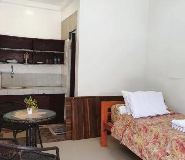 General Santos Cama Y Desayuno | Villa Rose Boarding House and Lodging