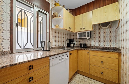 L'Ampolla Villa | "Villa rosita" 200 m al mar