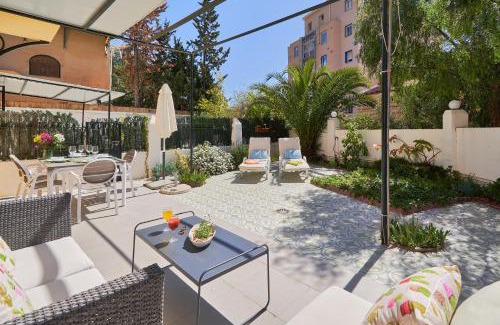 Campos Eliseos Apartamento | Villa Rosita Suites en Playa de la Malagueta con terraza