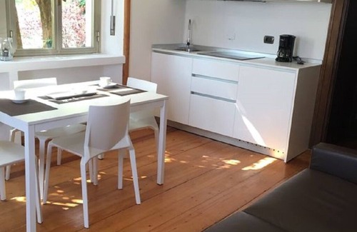 Cavaion Veronese Casa | Villa Rossa apartment Lake Garda Bardolino-Cavaion (Apartment )