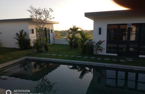 Beraban Villa | Villa Rovic face aux rizières