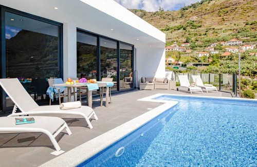 Arco da Calheta Villa | 178 m² Villa ∙ 3 habitaciones ∙ 6 personas