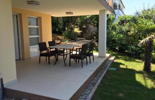 Njivice Apartamento | Villa Rudy Holiday Home