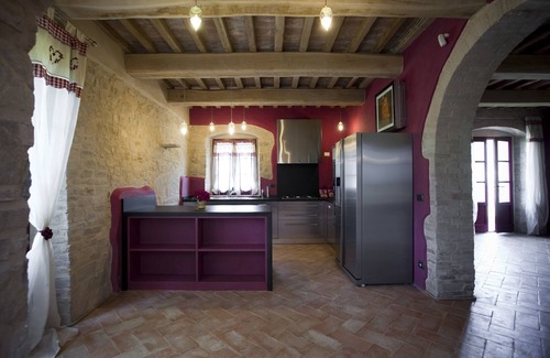 Poggibonsi Villa | Villa Rugiada Promoted By WeekHomes.com