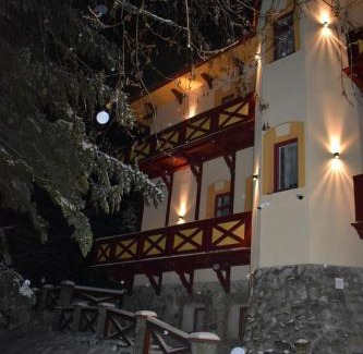 Tatranska Kotlina Apartamento | Villa Rusalka