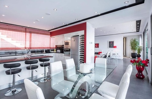 Paul do Mar Casa | Villa São Lourenço by LovelyStay