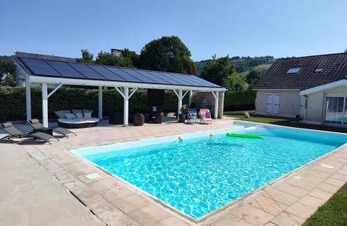Allassac Cama Y Desayuno | Villa Sérénité