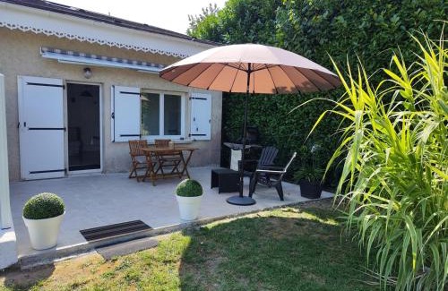 Allassac Cama Y Desayuno | Villa Sérénité